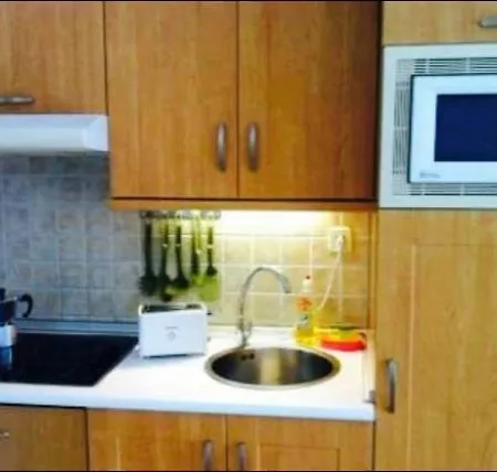 Backpackers Playa Blanca *