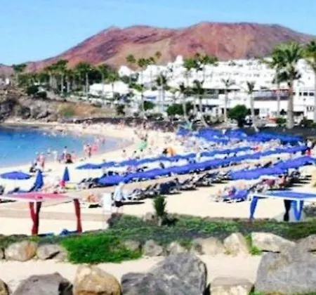 Bed and breakfast Backpackers Playa Blanca *